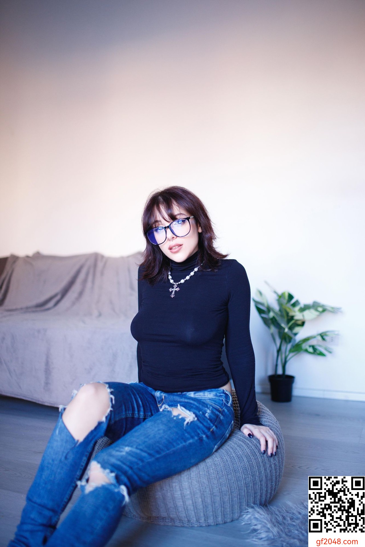 [Suicide Girls] Valy - Spider No. 8 - 56P
