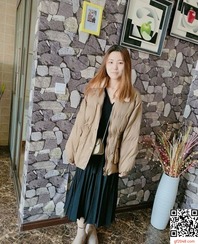 某傳媒大學校花  (27P)
