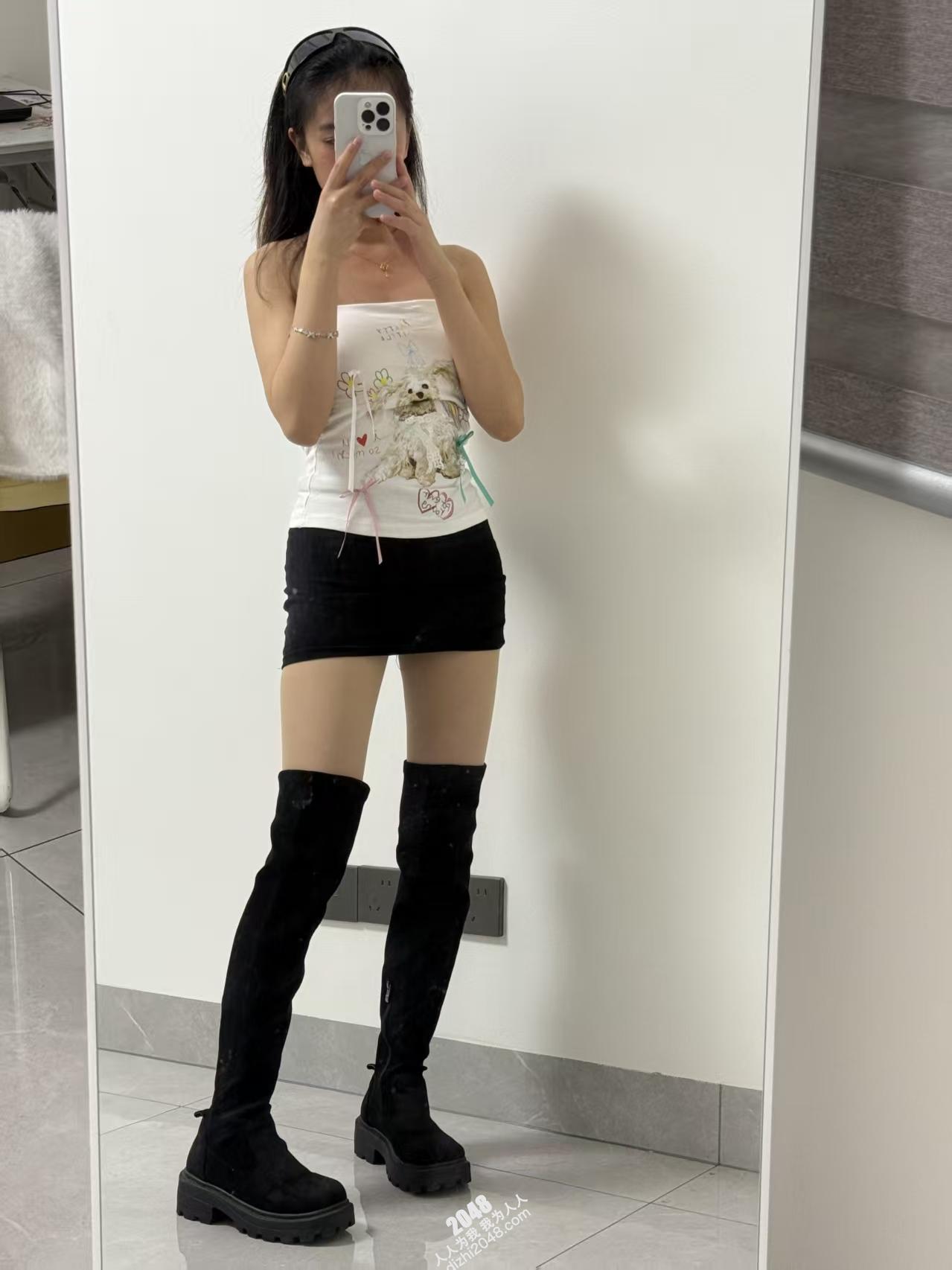 杨铃玉 肉丝玉足包臀裙【66P】