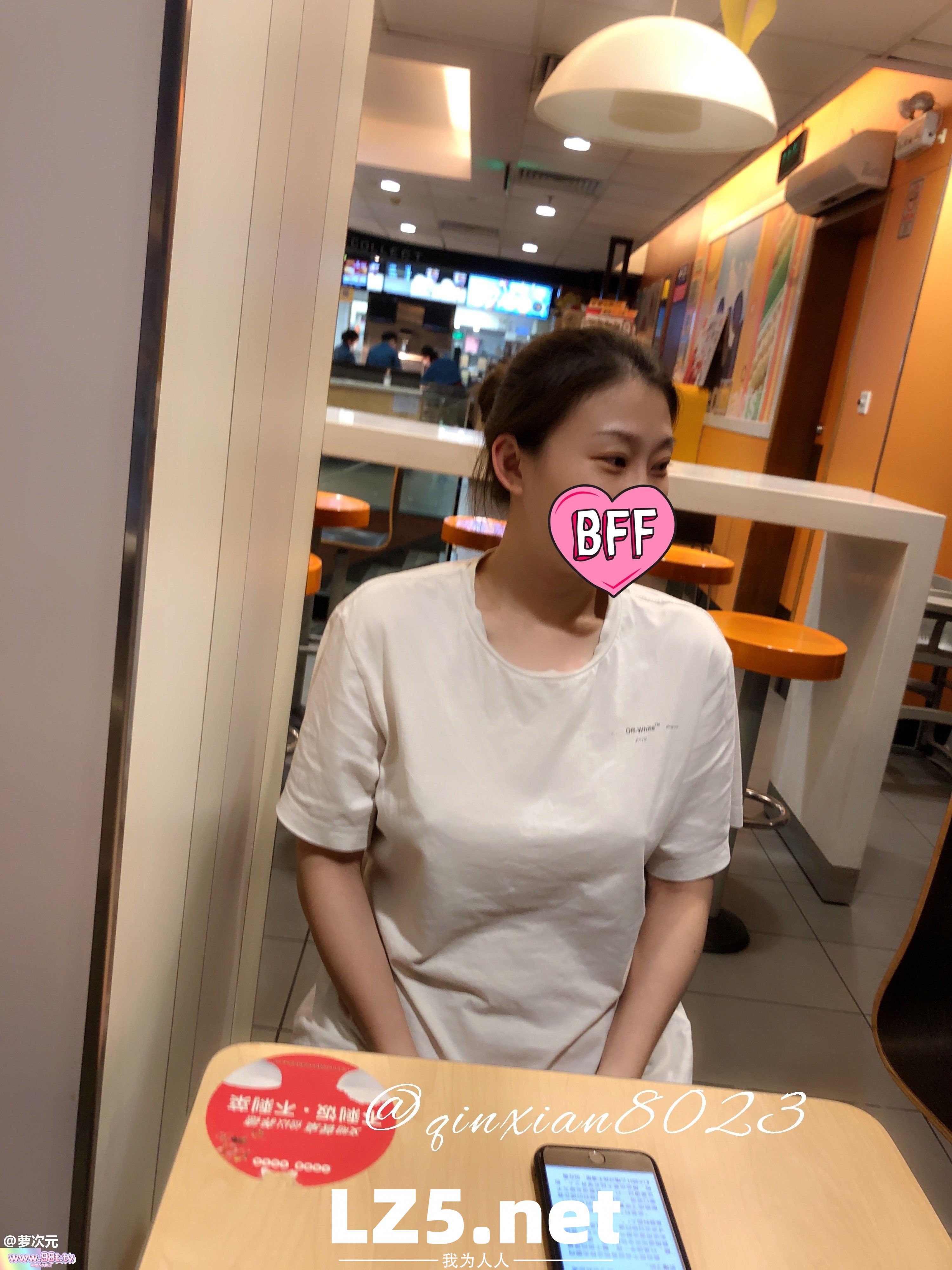反差在校人妻教师[254P]