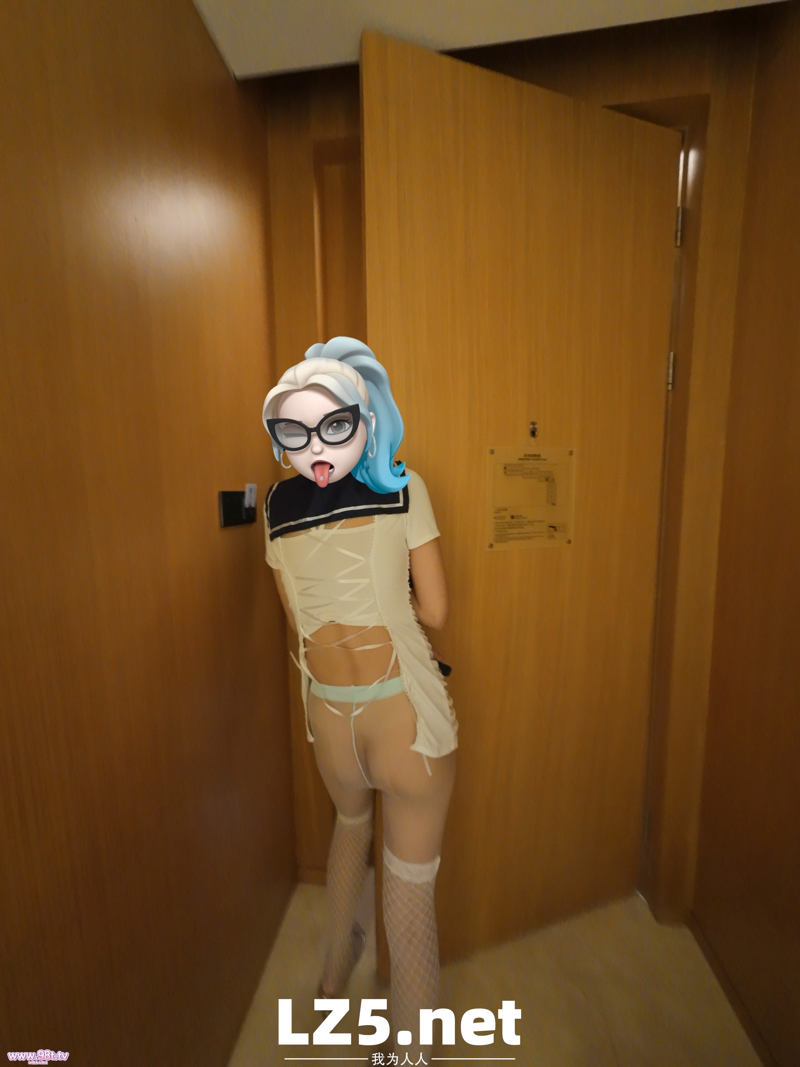 長い脚175の白丝学妹（17p+13gif+手势验证）