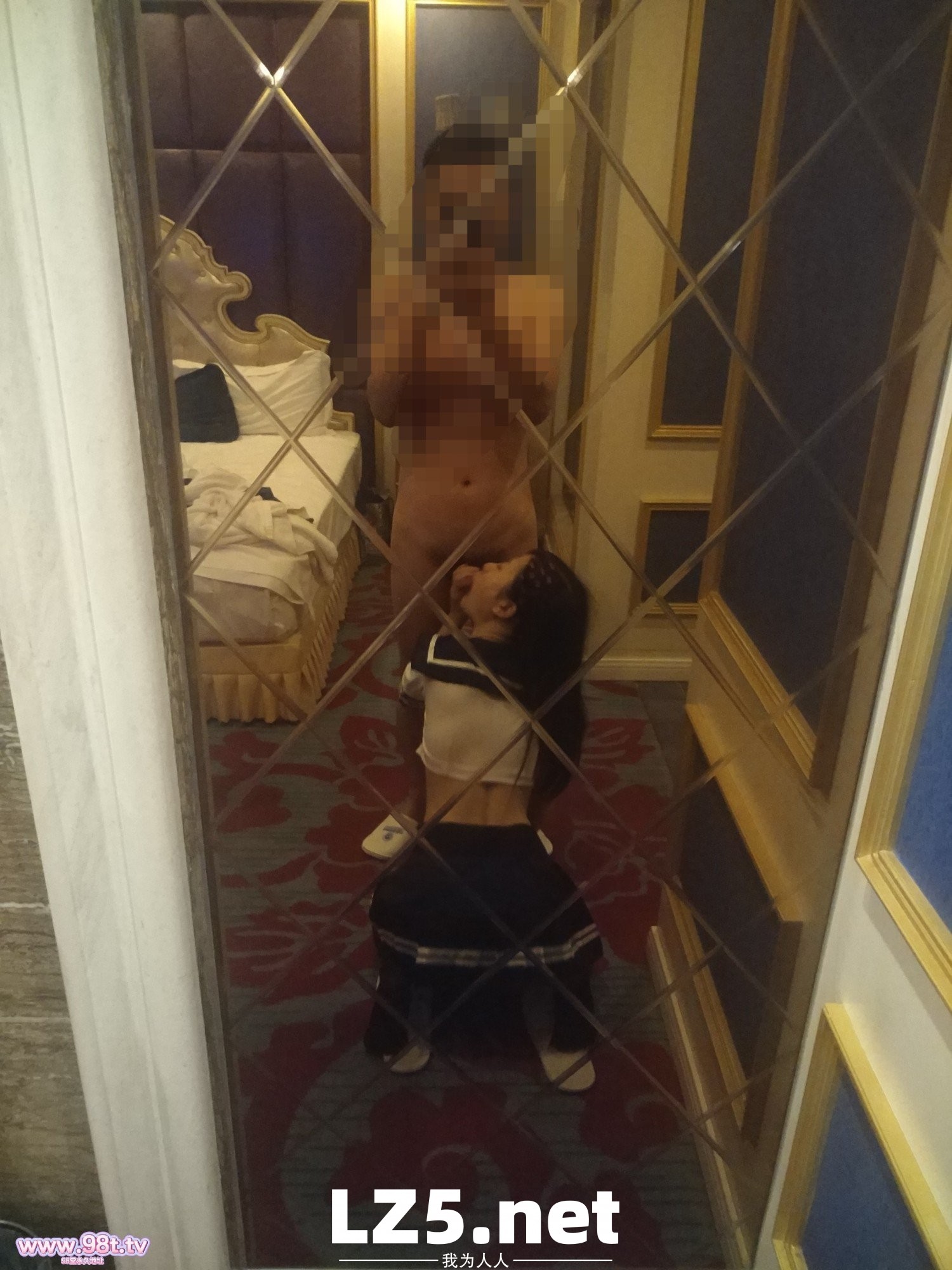 风骚绝代 身姿曼妙无敌的极品性瘾少妇【88P+微露脸】