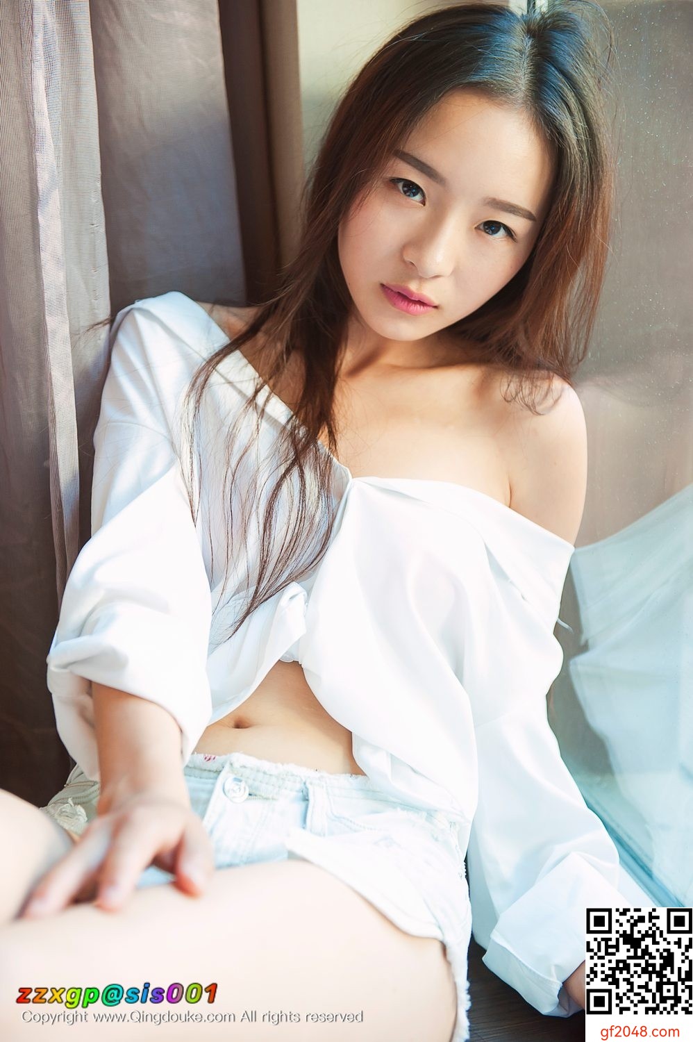 美腿秀12197[青豆客]2016.12.02 尤Una娜 [64P]