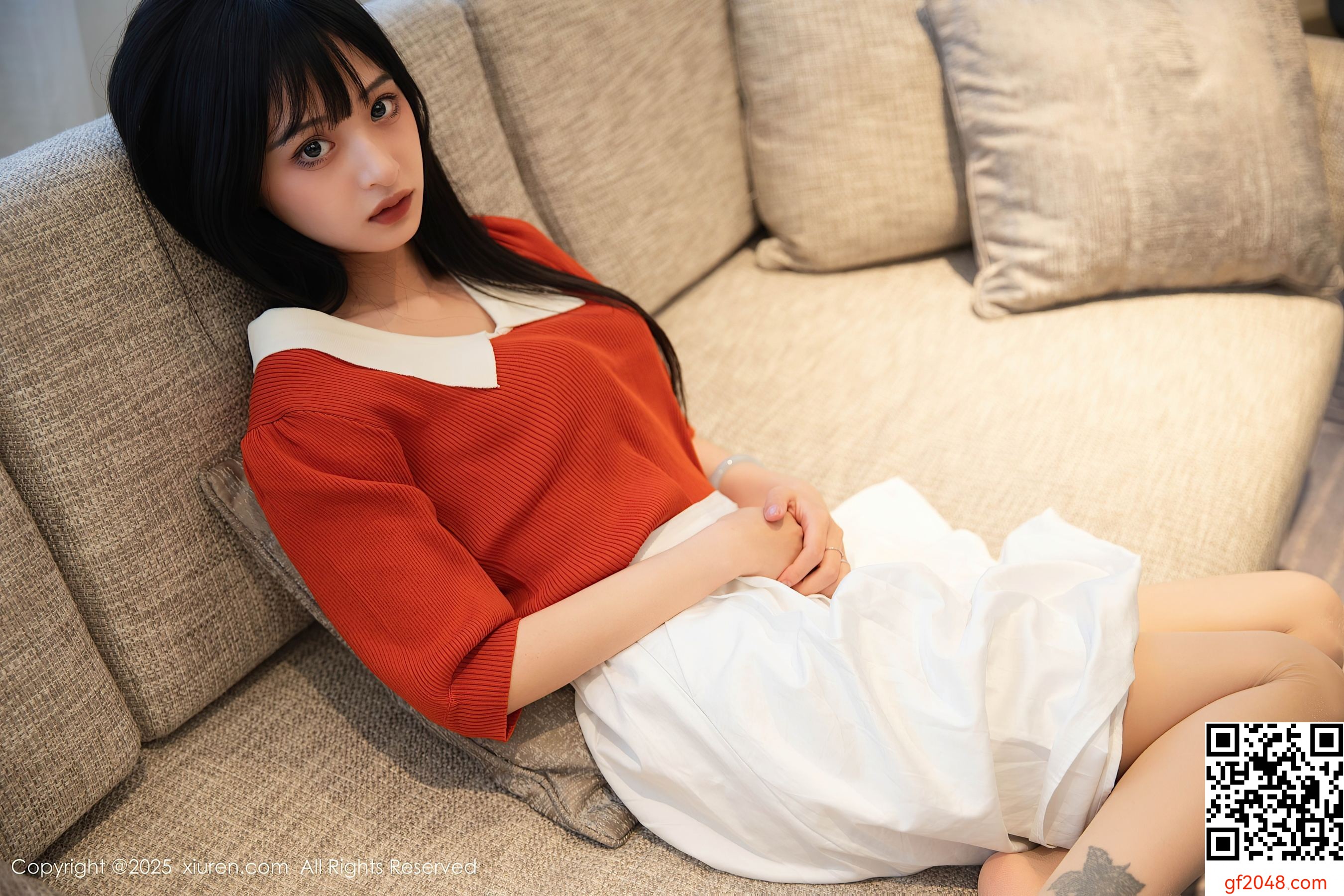 [XiuRen秀人网] No.10247 茂木希子 橙色T恤