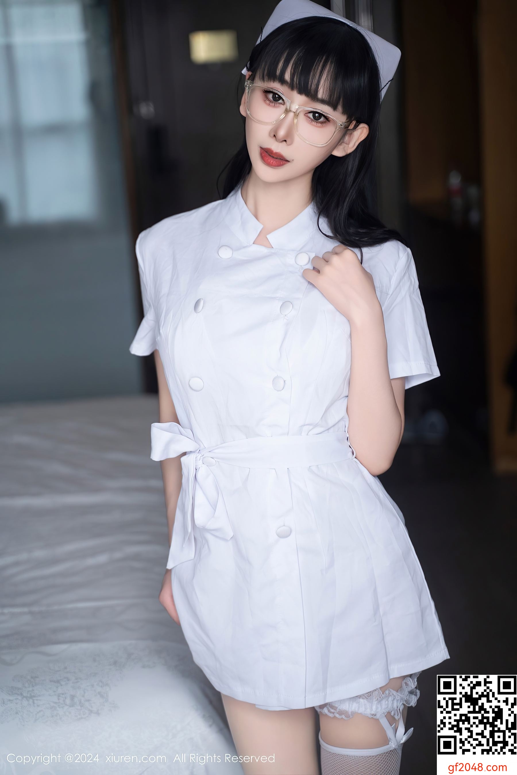 [XiuRen秀人网] No.9077 宝宝甜 美腿丝袜