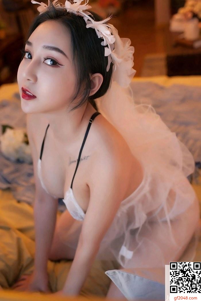 巨乳新娘姖尹魔鬼身材誘你叫嗷嗷 (44P)