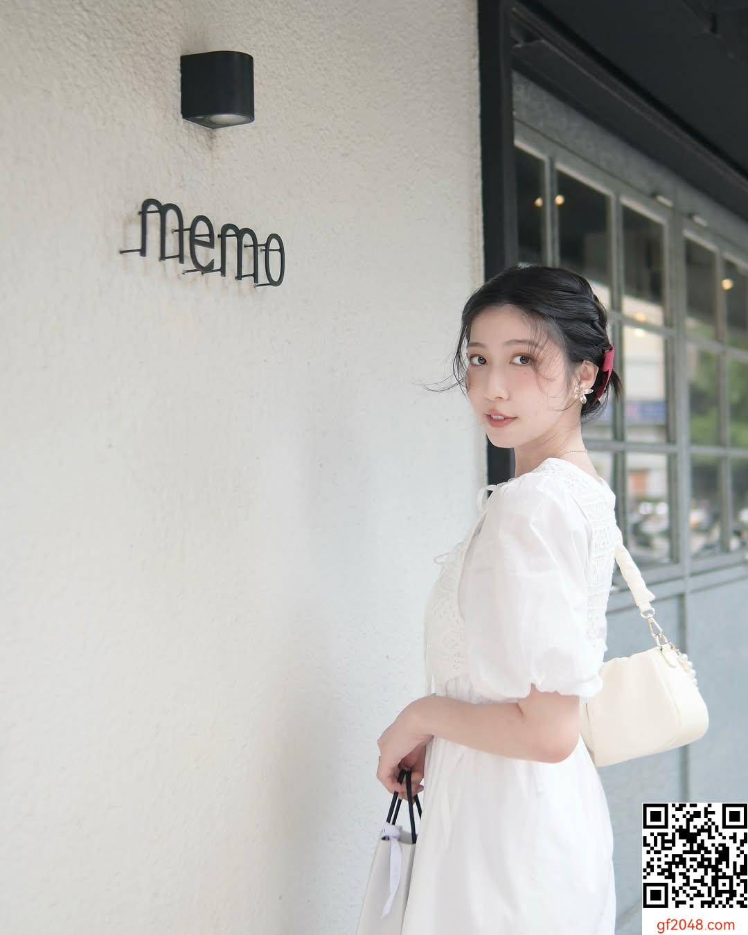 氣質美女「龍睬崴」魅力眼神狂放電…..滿滿的誘惑 (10P)