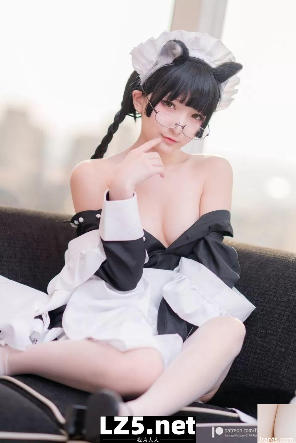 [網路收集] Sexy Neko Maid Cosplay (125P)