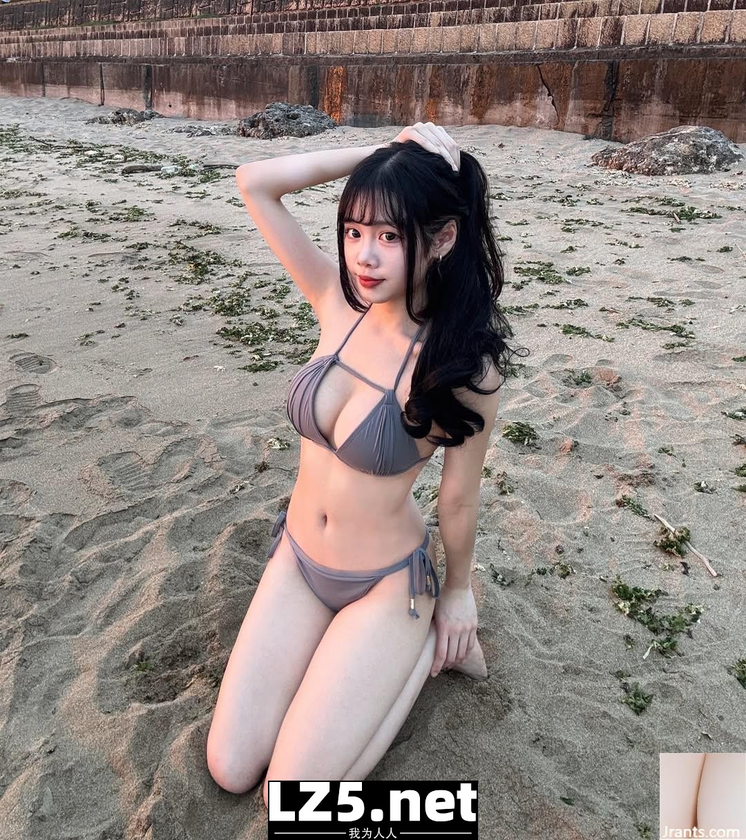 超辣美少女「小鹿」解放誘人身材 大飽眼福 (10P)